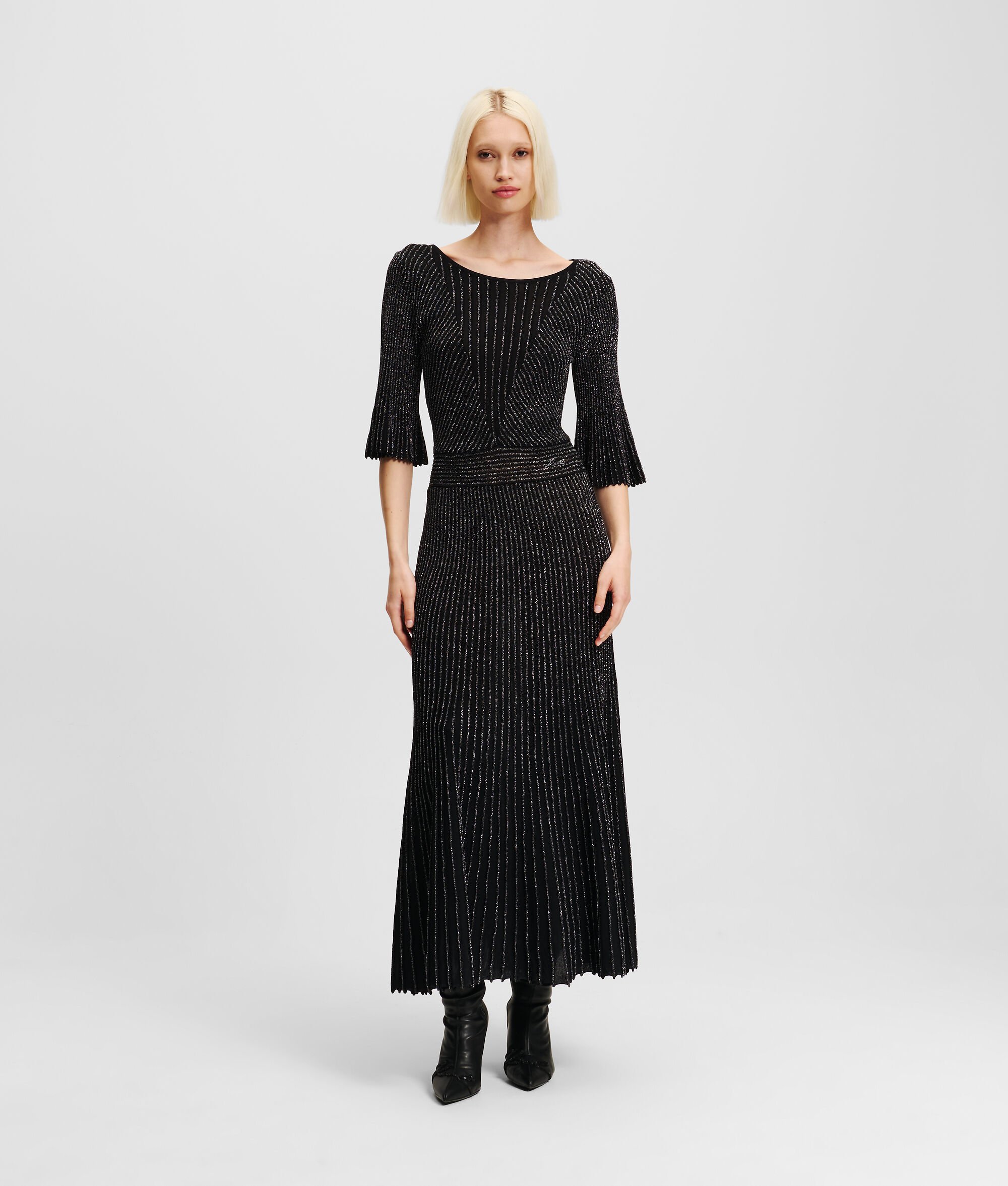 (image for) Seamless LUREX PLEATED KNIT DRESS